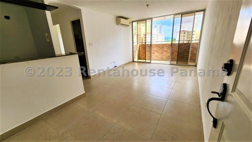 Beautiful Apartment in Av Milan